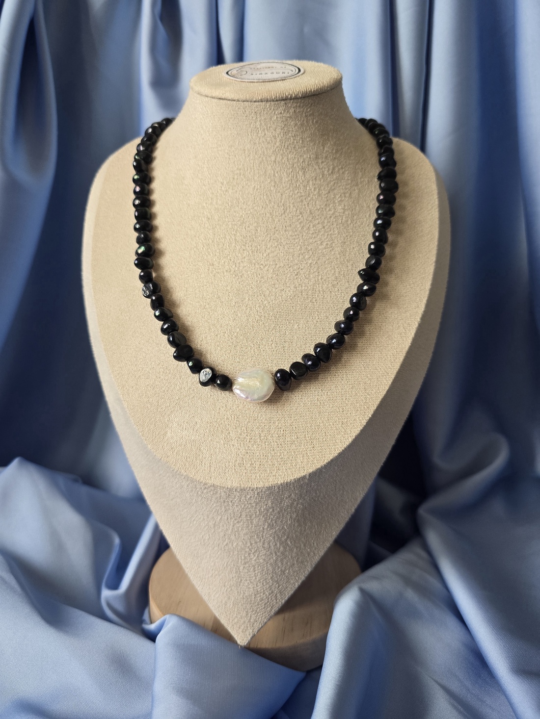 Colier din perle de cultura negre - bijuterii - coliere - coliere din perle - Artynos.ro