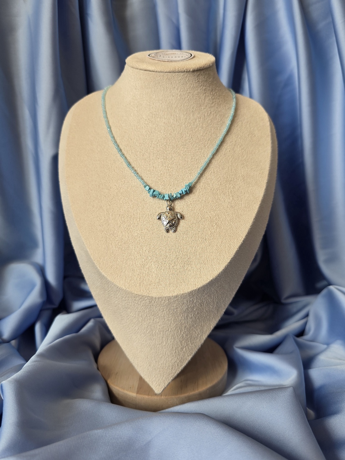 Colier din margele albastre  - bijuterii - coliere - coliere din mărgele - Artynos.ro