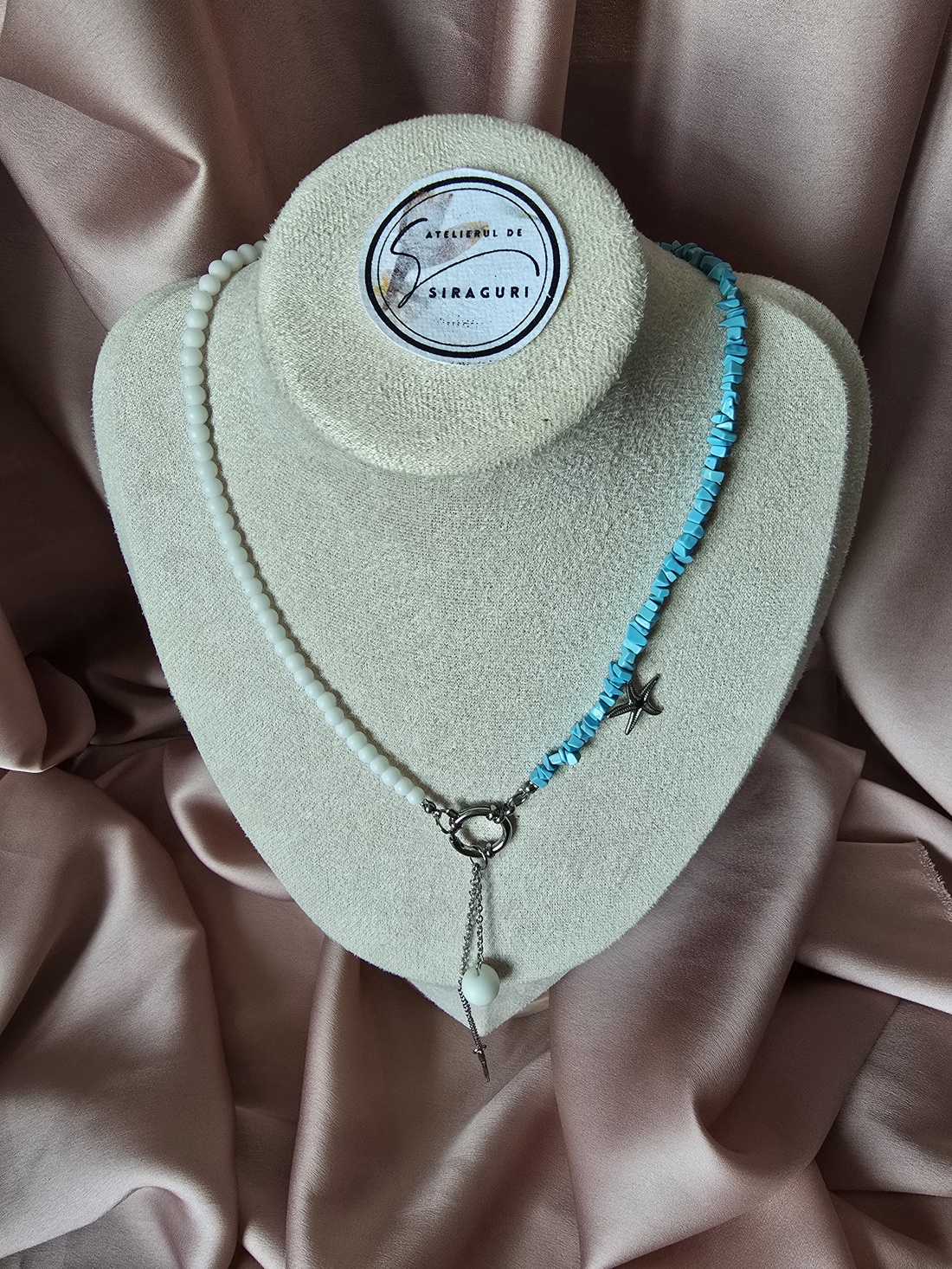 Colier din mărgele albe și turcoaz - bijuterii - coliere - coliere din mărgele - Artynos.ro