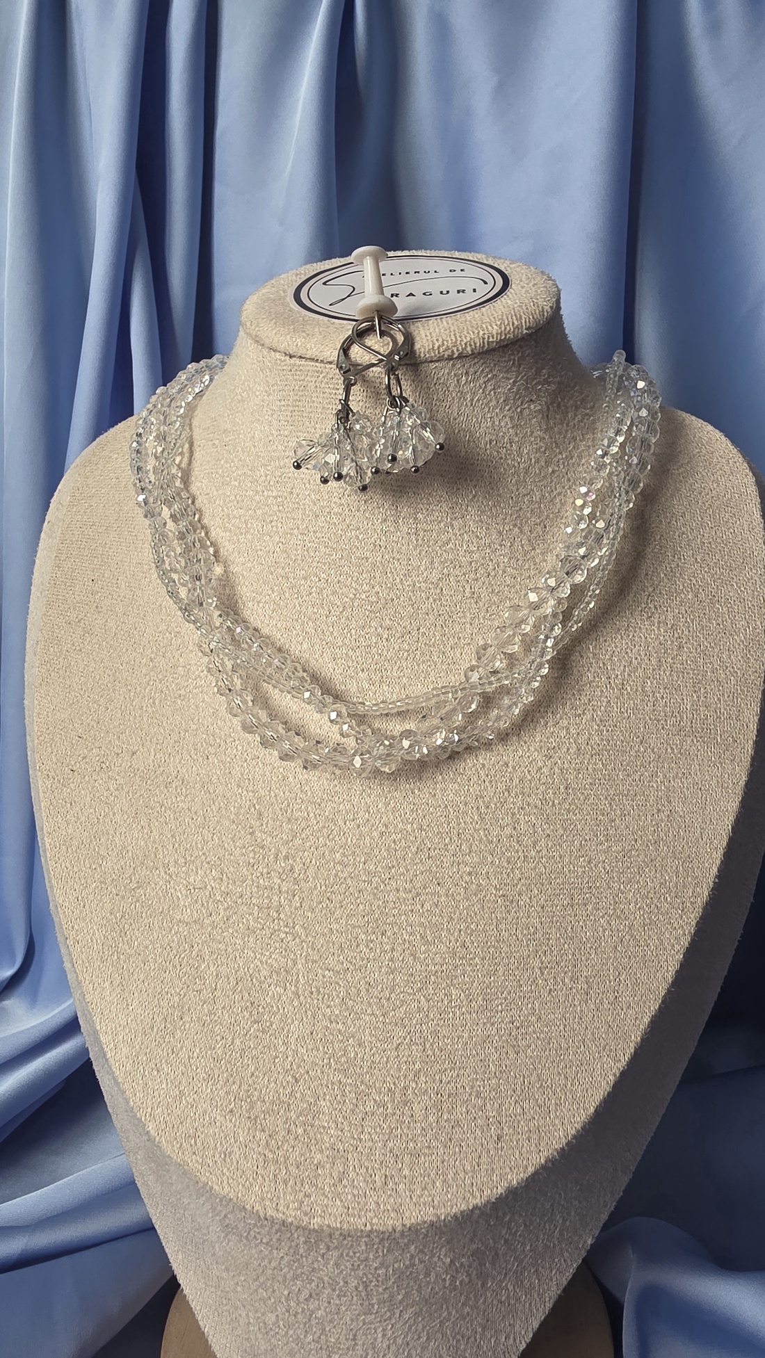 Colier din margele trasparente - bijuterii - coliere - coliere din mărgele - Artynos.ro