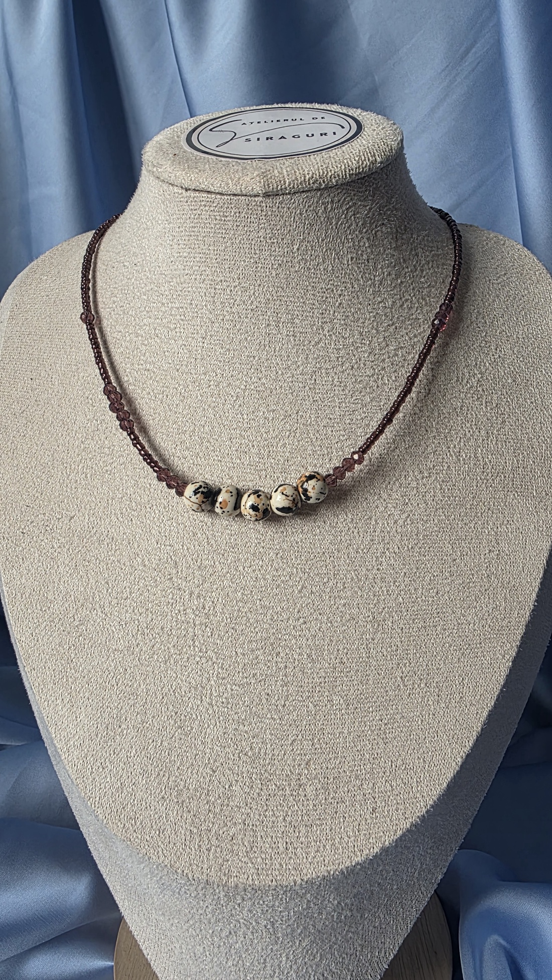 Colier din margele maro - bijuterii - coliere - coliere din mărgele - Artynos.ro
