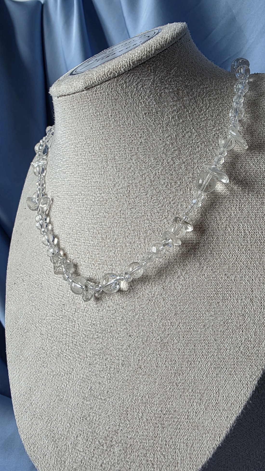 Colier din mărgele transparente și cuarț clar - bijuterii - coliere - coliere din mărgele - Artynos.ro