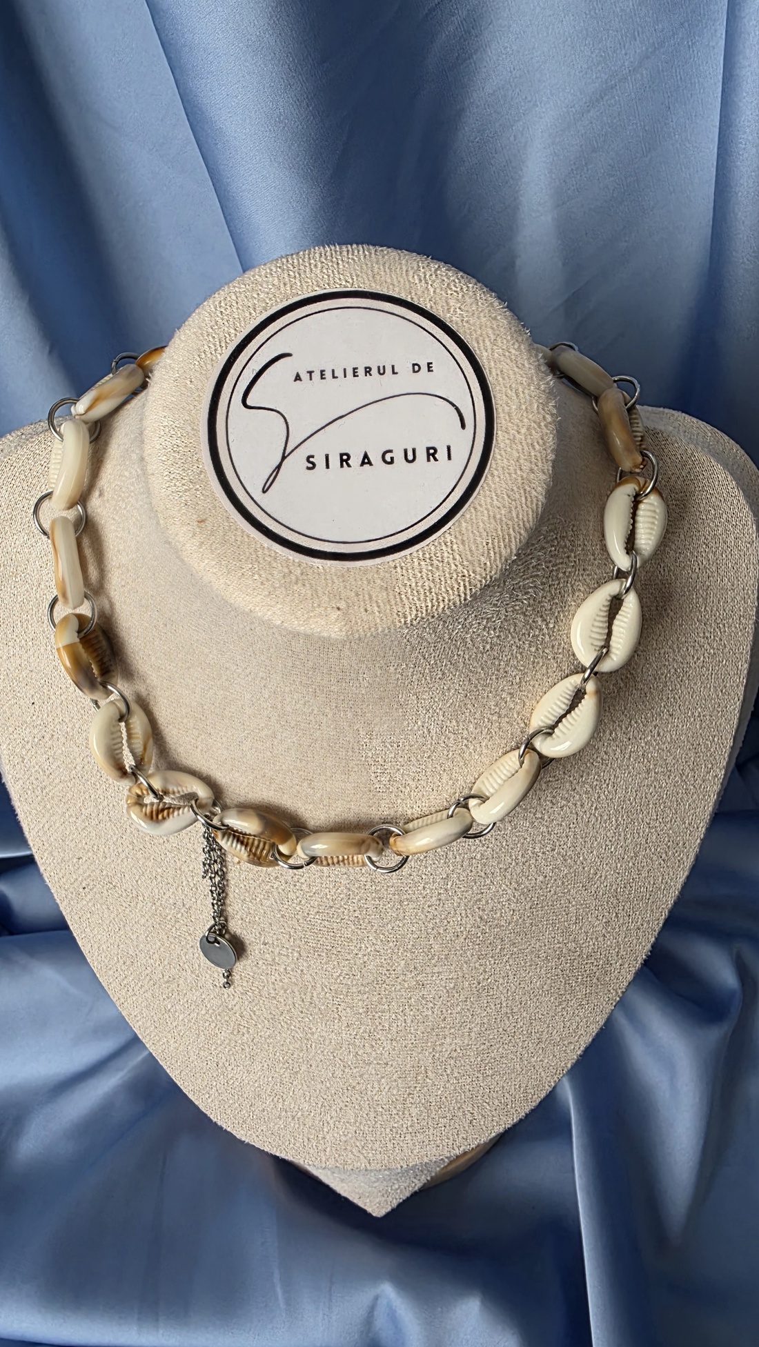 Colier de vara cu scoici din acril - bijuterii - coliere - coliere din mărgele - Artynos.ro