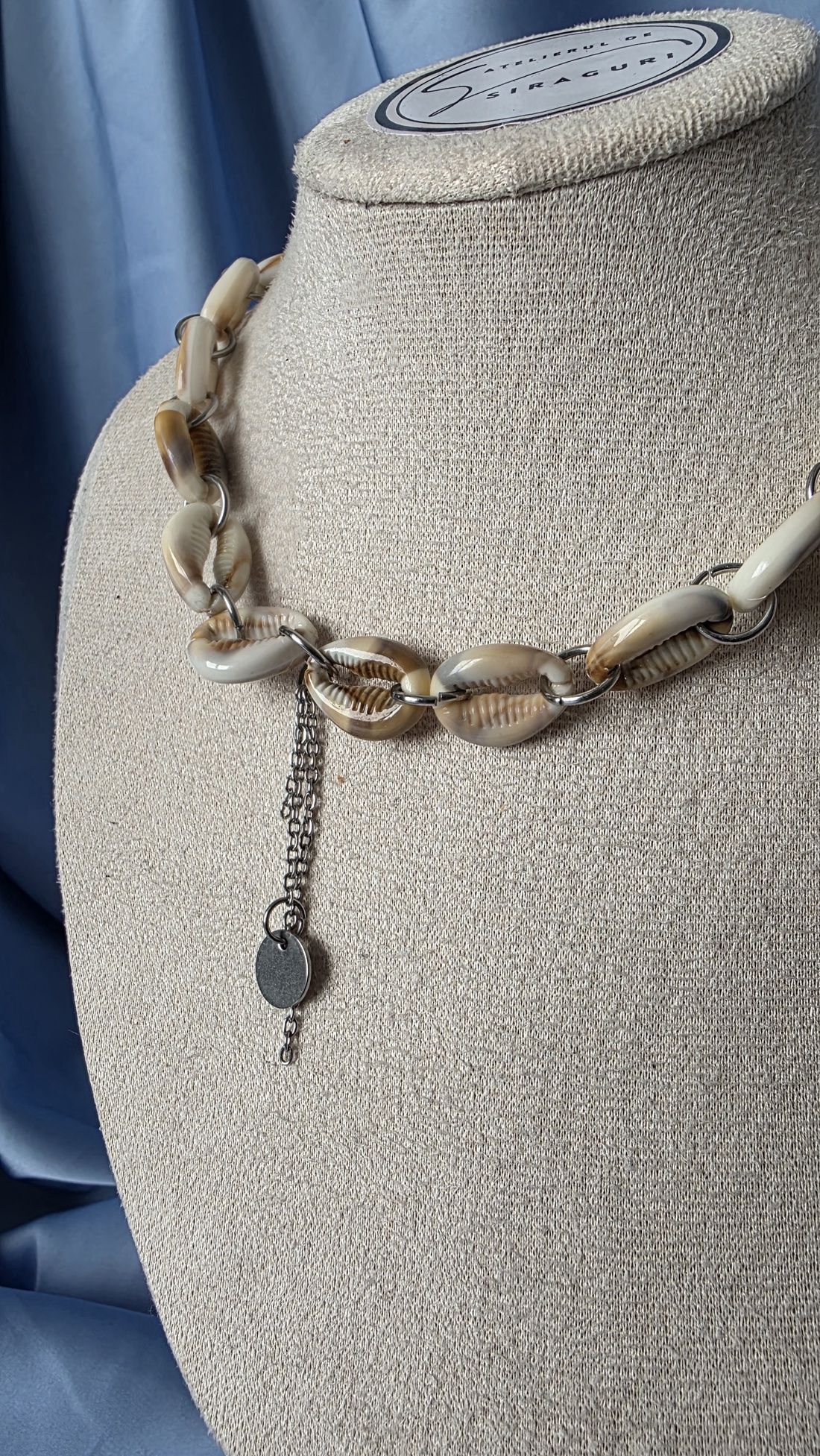 Colier de vara cu scoici din acril - bijuterii - coliere - coliere din mărgele - Artynos.ro