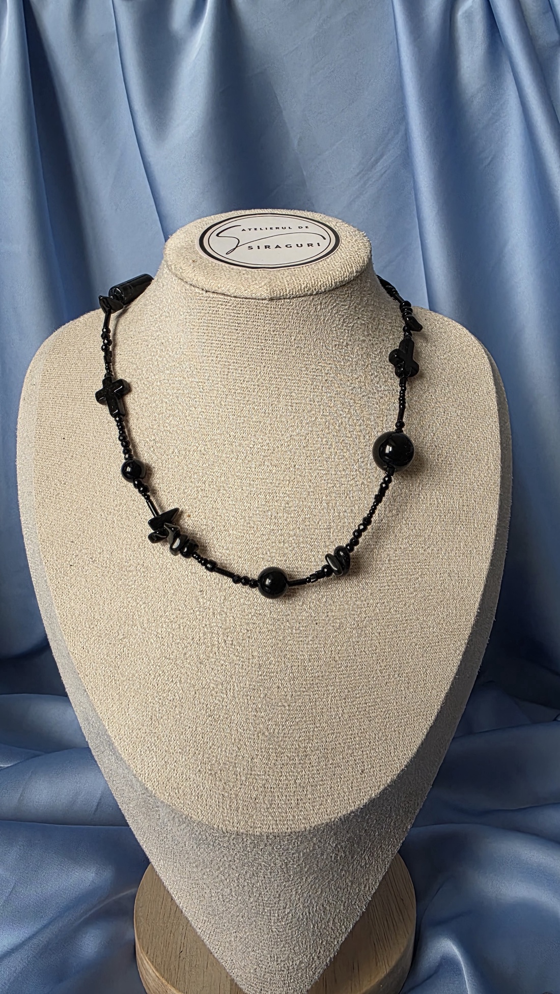 Colier din mărgele de diferite forme și mărgele de obsidian - accessorii și unelte - mărgea, componente de bijuterii - cabochon - Artynos.ro