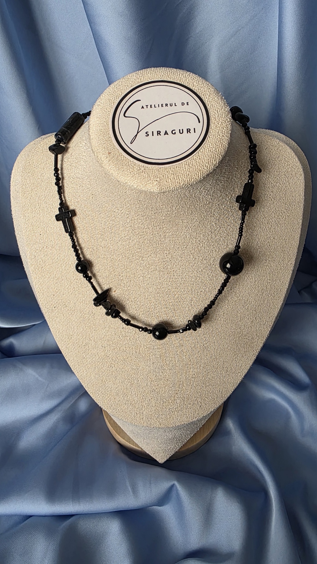 Colier din mărgele de diferite forme și mărgele de obsidian - accessorii și unelte - mărgea, componente de bijuterii - cabochon - Artynos.ro