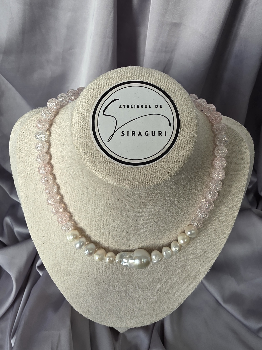 Colier cu cuarț roz spart și perle de cultură - bijuterii - coliere - coliere cu pandative - Artynos.ro