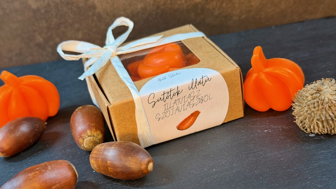 Ceară parfumată cu aromă de dovleac din ceară de soia -  - Artynos.ro