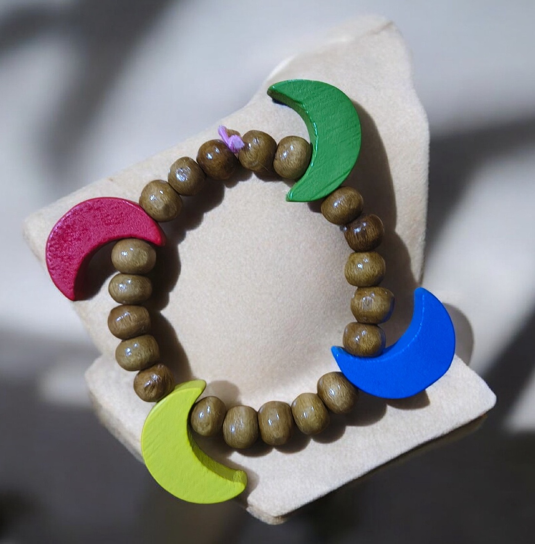 Set brățări handmade mama și fiica- lemn natural - bijuterii - brățări - brățări din mărgele - Artynos.ro