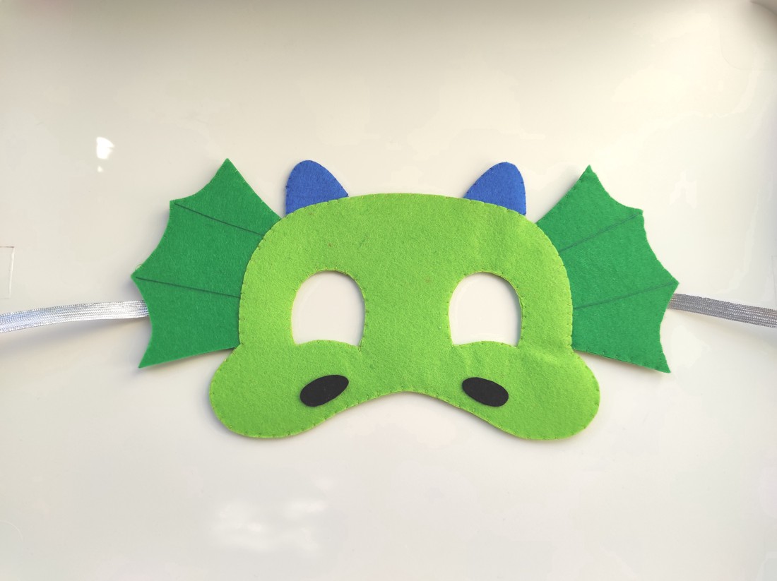 Costum de carnaval dragon pentru băieți - îmbrăcăminte și modă - costume și măști de carnaval - costume - Artynos.ro Costum de carnaval dragon pentru băieți - îmbrăcăminte și modă - costume și măști de carnaval - costume - Artynos.ro