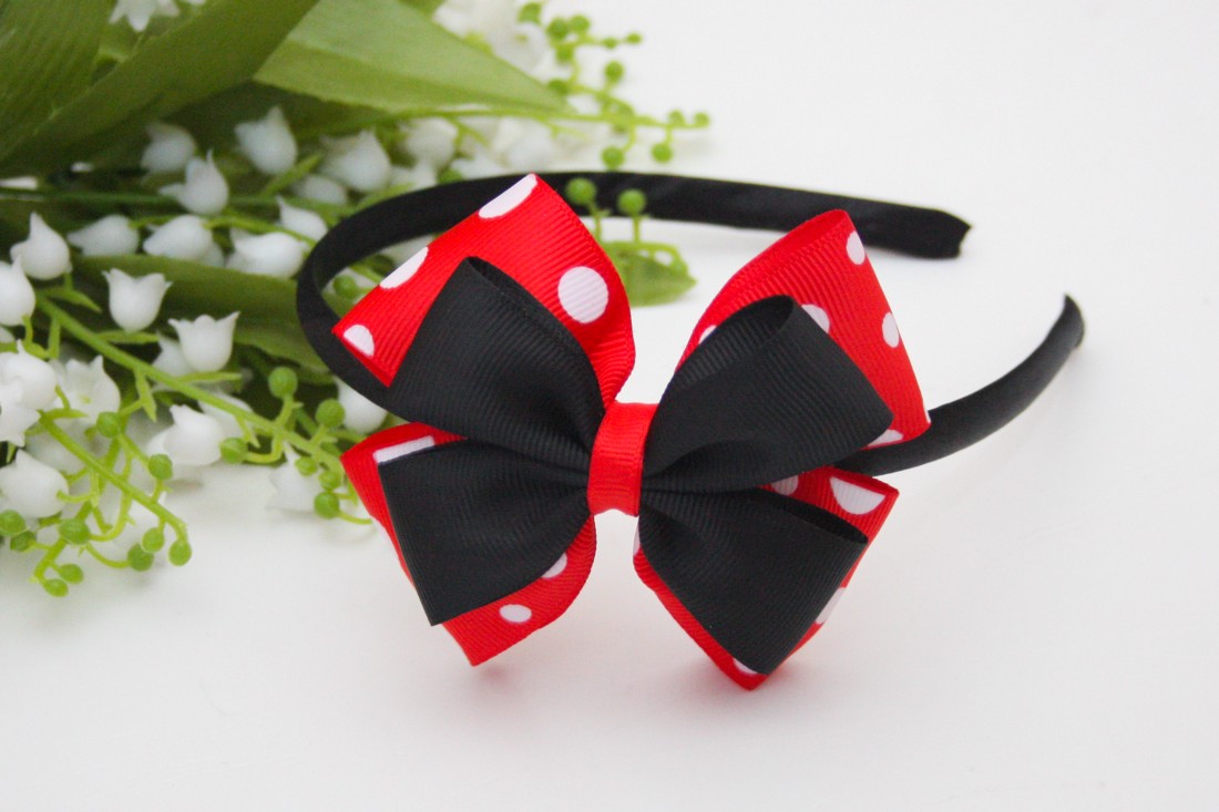 Bentiță Masnis, cravată de păr - Minnie Mouse, buline roșii - - Artynos.ro Bentiță Masnis, cravată de păr - Minnie Mouse, buline roșii - - Artynos.ro