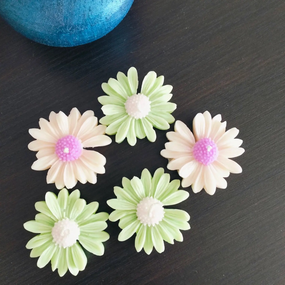 Margarete - accesorii nuntă - accesorii de nuntă - șaluri și bolero pentru mireasă - Artynos.ro Margarete - accesorii nuntă - accesorii de nuntă - șaluri și bolero pentru mireasă - Artynos.ro