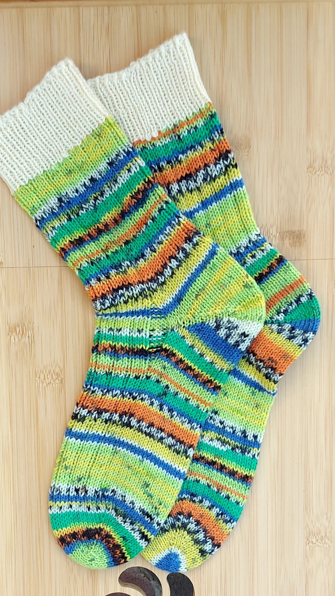 Șosete tricotate manual - îmbrăcăminte și modă - pantofi, papuci, șosete - șosete, șosete de genunchi - Artynos.ro