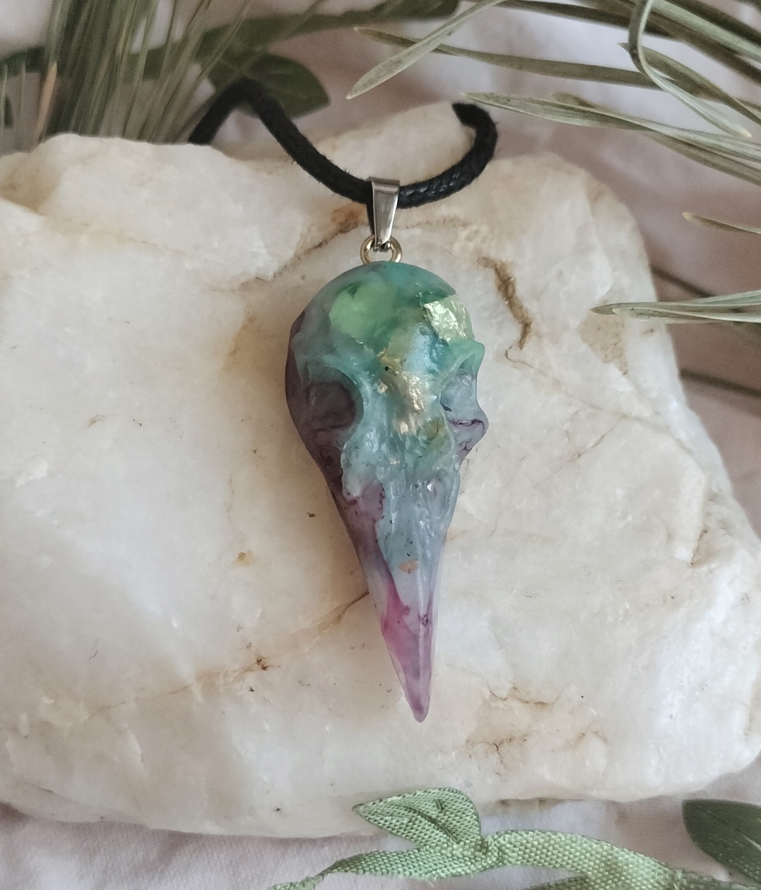 Pandantiv Raven Marmurat  - bijuterii - coliere - pandative - Artynos.ro