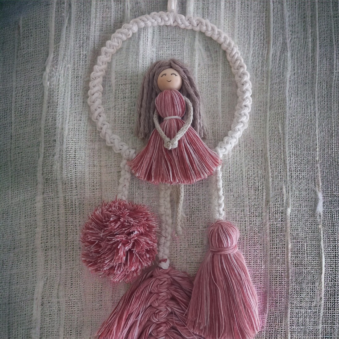 Decorațiuni de perete Macrame cu frunze și pompom - decorațiuni pentru copii pe cerc, shake de căpșuni / ecru -  - Artynos.ro