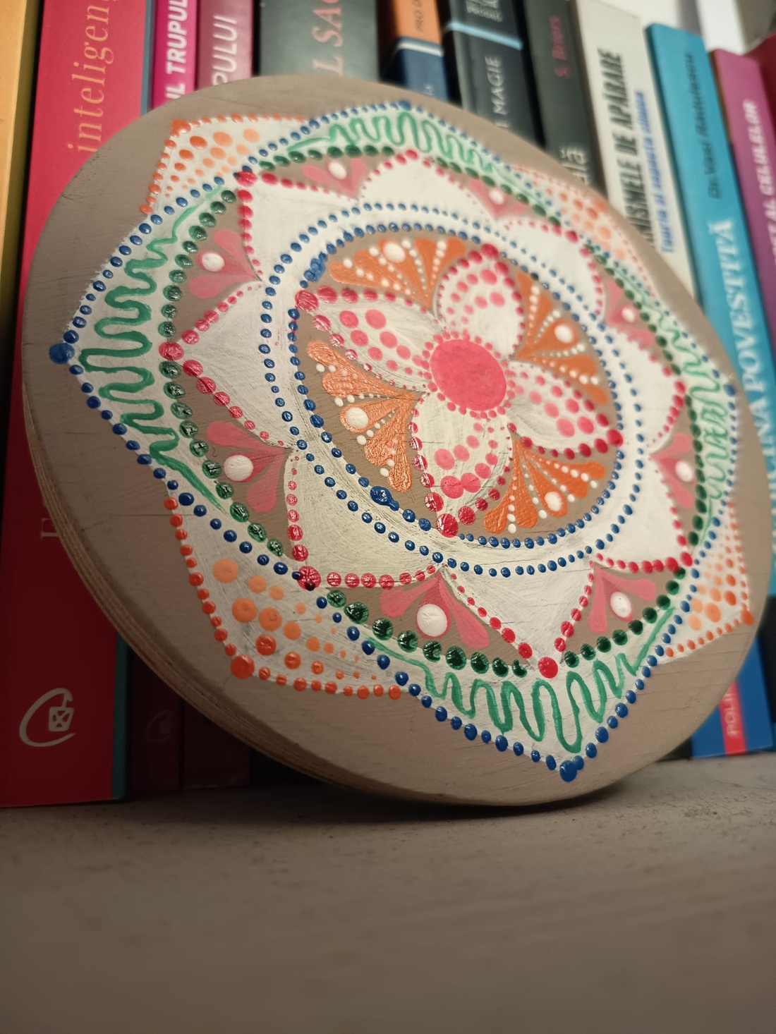 Dot mandala pictata pe lemn  - casă & stil de viață - accesorii pentru decorat casa - decorațiuni cu tematică spirituală - mandala - Artynos.ro