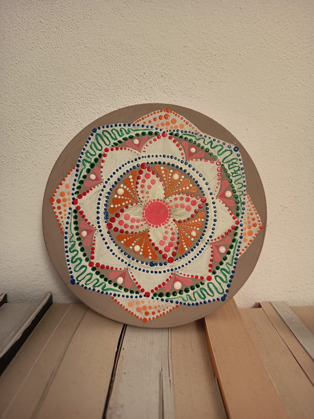 Dot mandala pictata pe lemn  - casă & stil de viață - accesorii pentru decorat casa - decorațiuni cu tematică spirituală - mandala - Artynos.ro