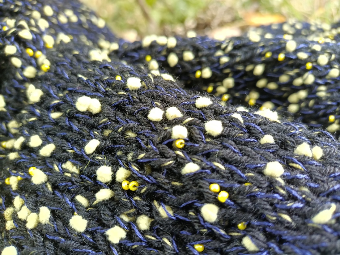 Pulover/Sweter pom-pom - îmbrăcăminte și modă - haine damă - hanorace, cardigane - Artynos.ro Pulover/Sweter pom-pom - îmbrăcăminte și modă - haine damă - hanorace, cardigane - Artynos.ro