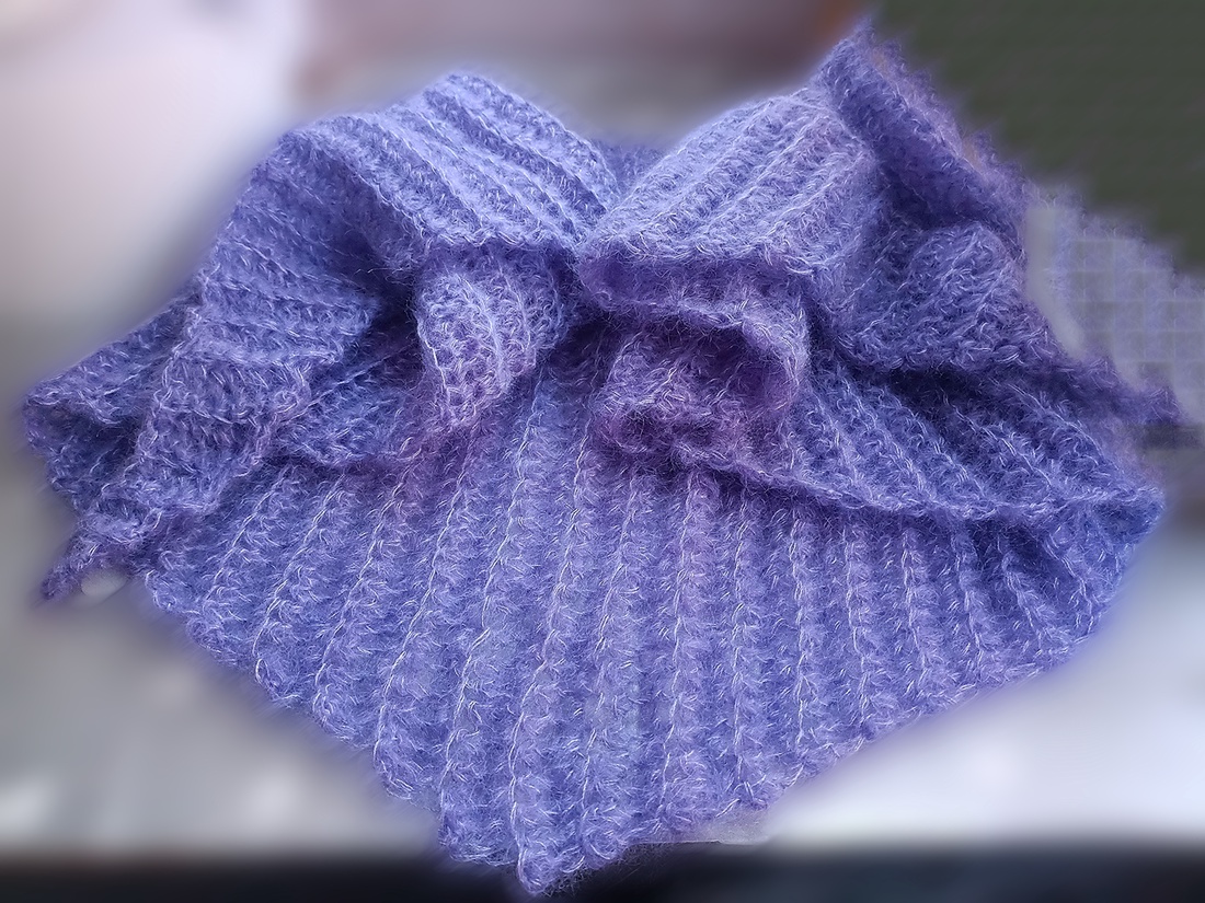 Fular Violeta - îmbrăcăminte și modă - eșarfe, pălării, fularuri - bandă pentru cap - Artynos.ro Fular Violeta - îmbrăcăminte și modă - eșarfe, pălării, fularuri - bandă pentru cap - Artynos.ro