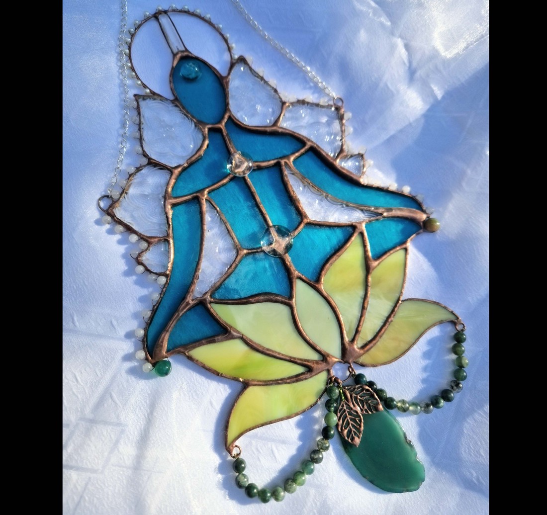 Buddha albastru cu cristale de captare a soarelui - casă & stil de viață - accesorii pentru decorat casa - decorațiuni cu tematică spirituală - Artynos.ro