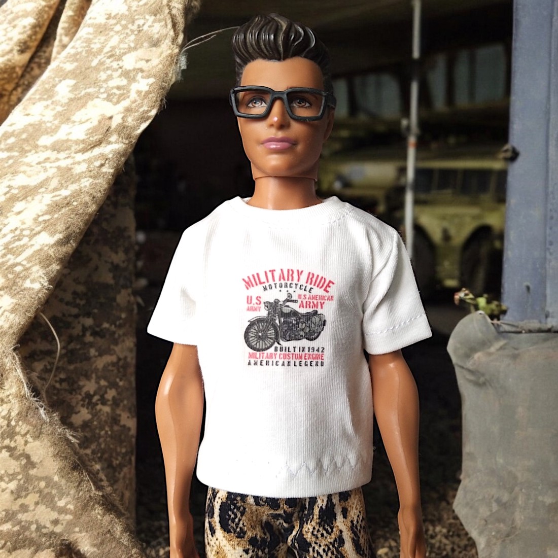 Tricou pentru băieți, tricou Ken, cu model de motociclist � îmbrăcăminte pentru păpuși de tip Barbie (f007tm) -  - Artynos.ro