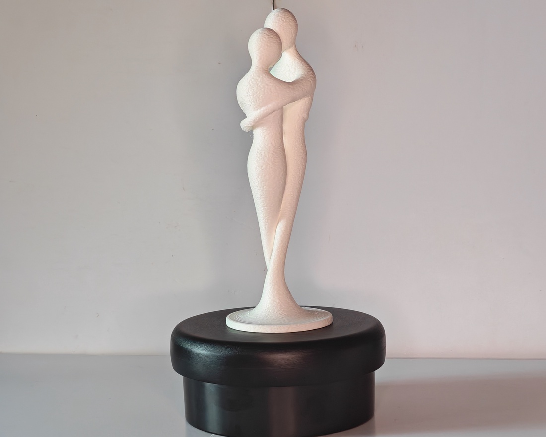 Statueta Cuplu 3D - casă & stil de viață - accesorii pentru decorat casa - decorațiuni de masă și decorațiuni pentru rafturi - decorațiuni de masă - Artynos.ro Statueta Cuplu 3D - casă & stil de viață - accesorii pentru decorat casa - decorațiuni de masă și decorațiuni pentru rafturi - decorațiuni de masă - Artynos.ro