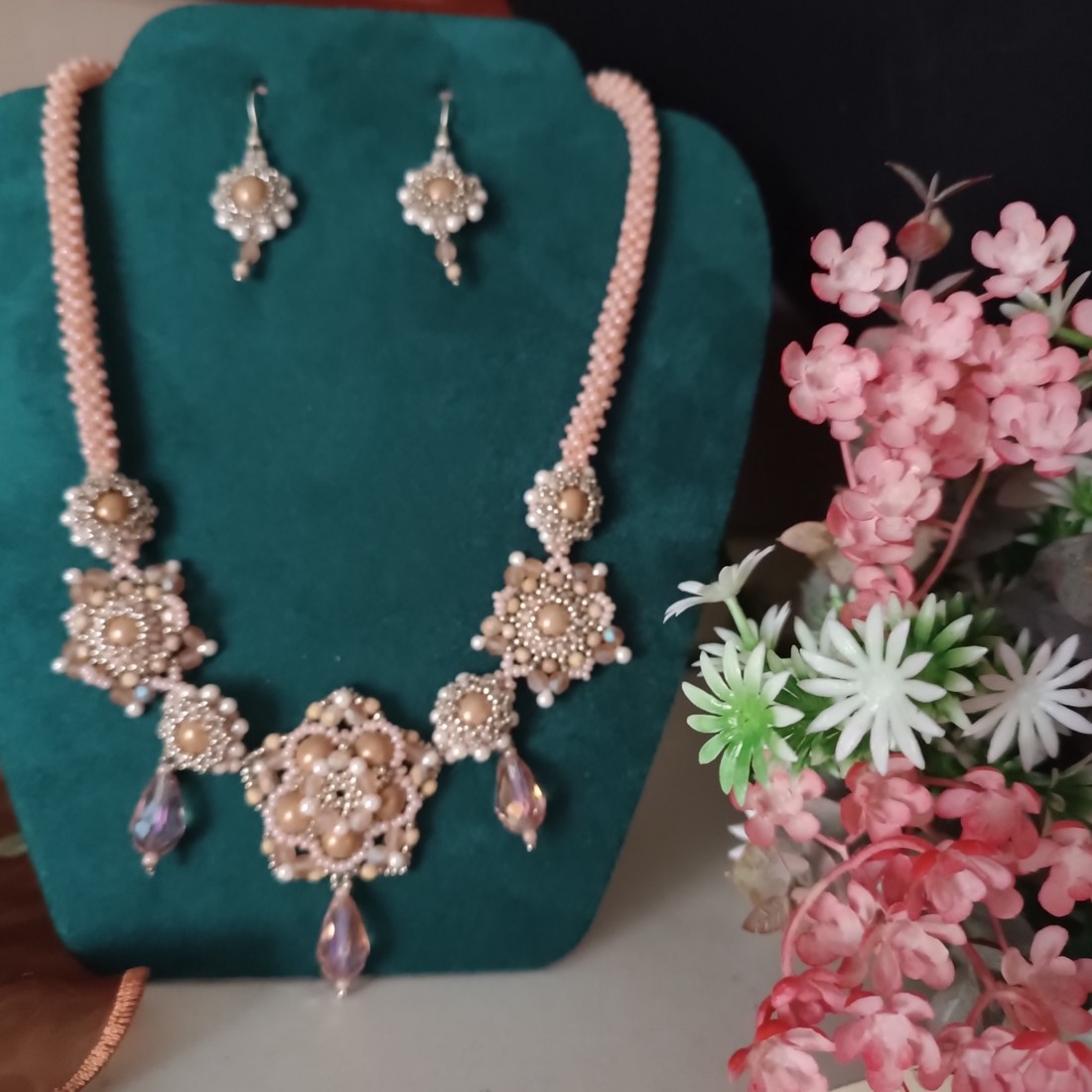 Colier de perle cu cercel - bijuterii - seturi de bijuterii - Artynos.ro