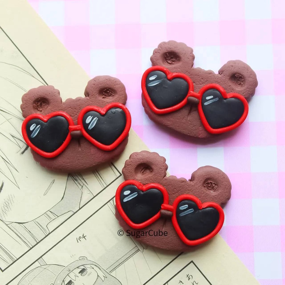 Insignă Ursuleț Love - bijuterii - mărțișor - Artynos.ro