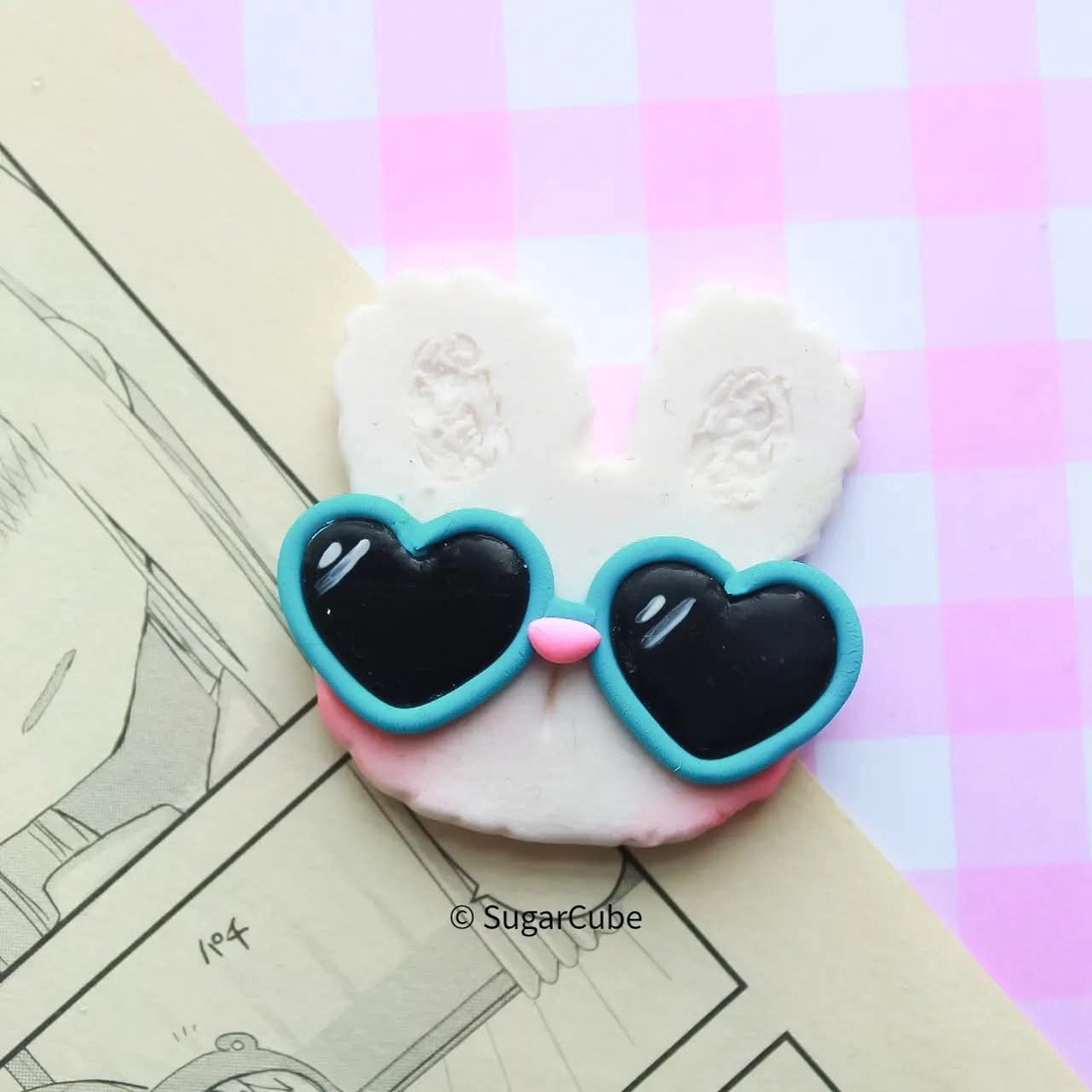 Insignă Iepuraș Love - bijuterii - mărțișor - Artynos.ro