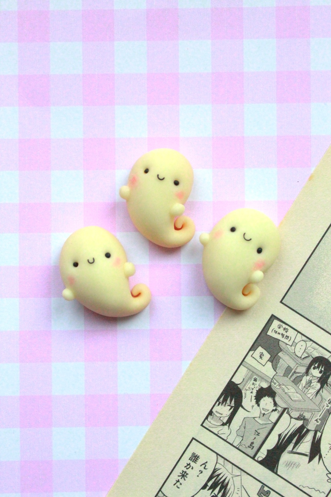 Insigna fantoma - bijuterii - mărțișor - Artynos.ro