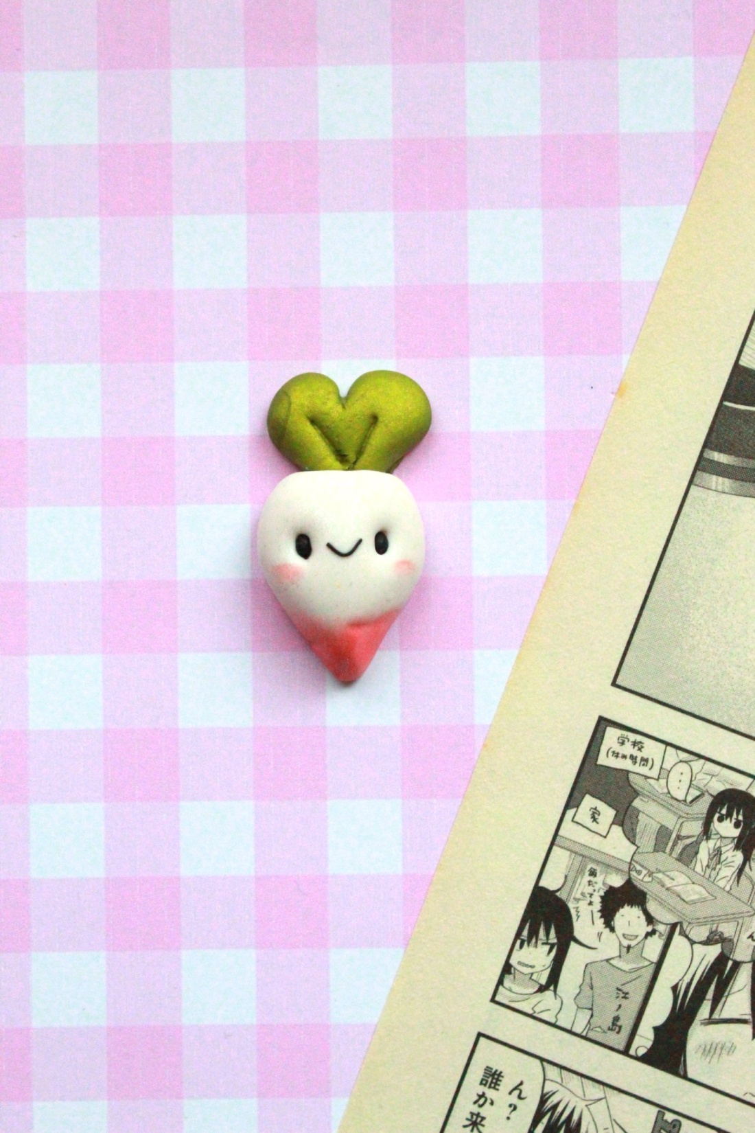 Insigna Ridichi - bijuterii - mărțișor - Artynos.ro