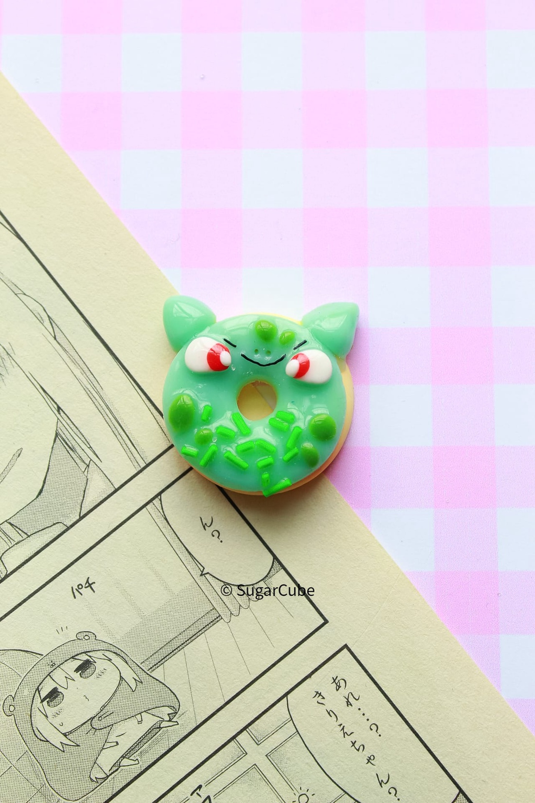 Insigna Pokemon Donut - bijuterii - mărțișor - Artynos.ro