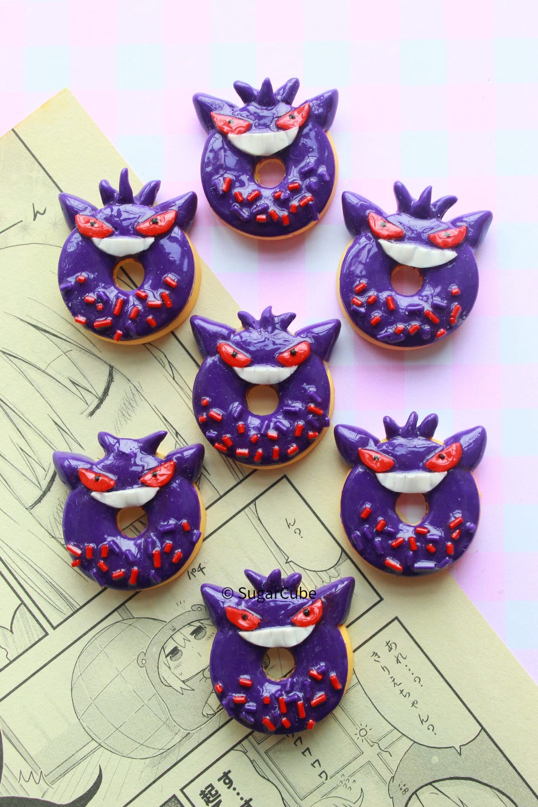 Insigna Pokemon Donut - bijuterii - mărțișor - Artynos.ro