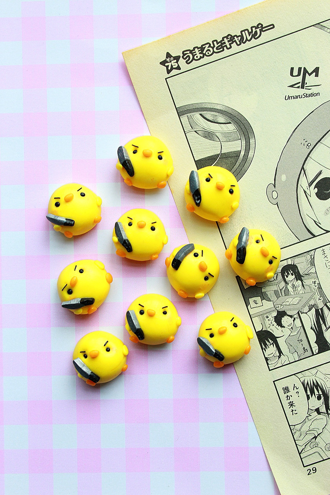 Insigna Ratusca nervoasa  - bijuterii - broșe - Artynos.ro