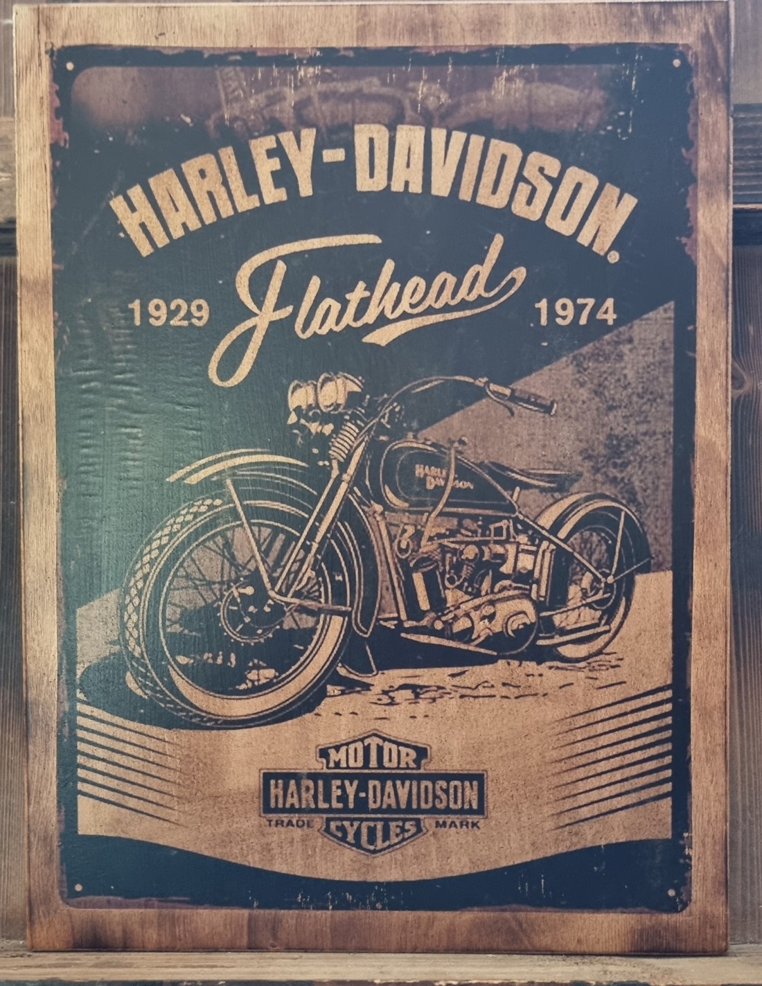 Harley Davidson imagine din lemn - casă & stil de viață - accesorii pentru decorat casa - picturi murale - artă de perete din lemn - Artynos.ro