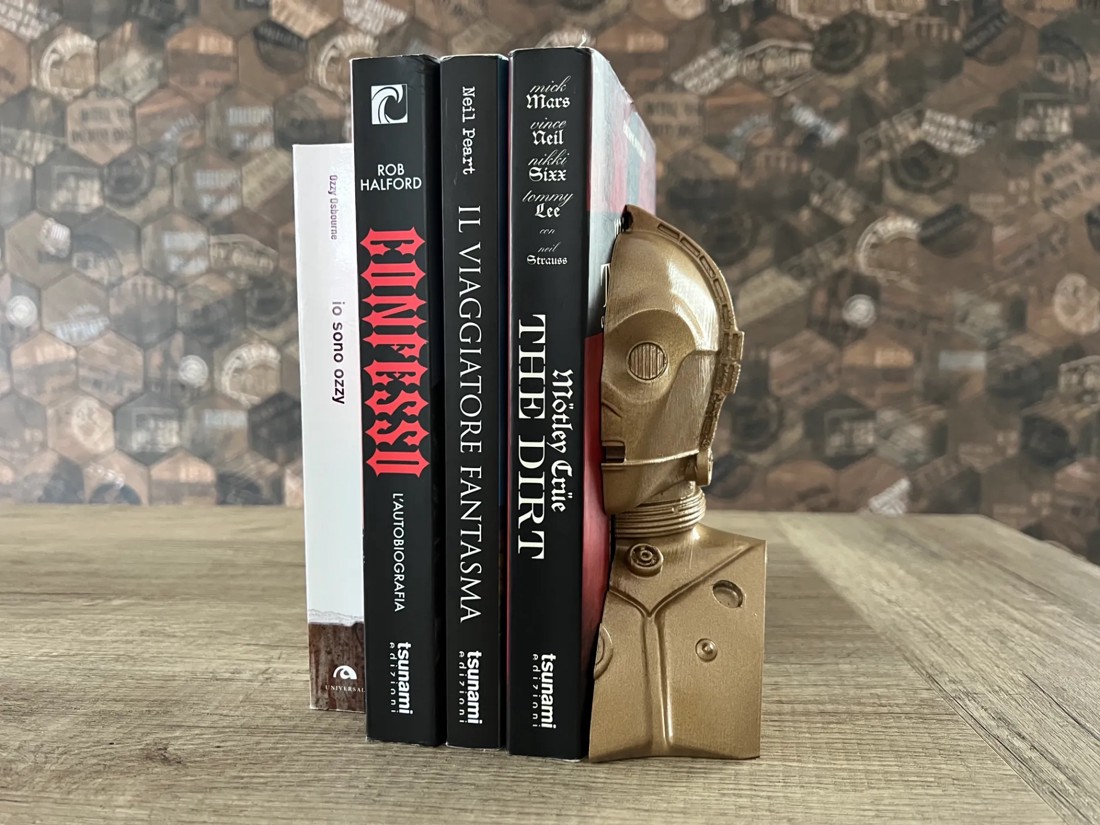 Star Wars C-3PO Suport de carte și decorațiuni pentru rafturi. - - Artynos.ro Star Wars C-3PO Suport de carte și decorațiuni pentru rafturi. - - Artynos.ro
