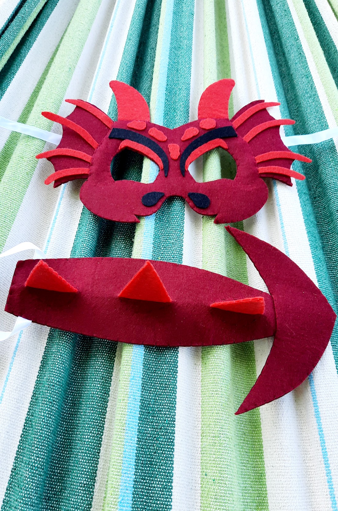 Costum de carnaval dragon roșu - îmbrăcăminte și modă - costume și măști de carnaval - costume - Artynos.ro