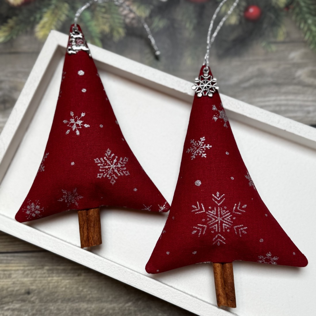 Ornament pom de Crăciun cu bețe de scorțișoară /set de 2/ - crăciun - decorațiuni de crăciun de casă - figurine pentru pomul de crăciun - Artynos.ro