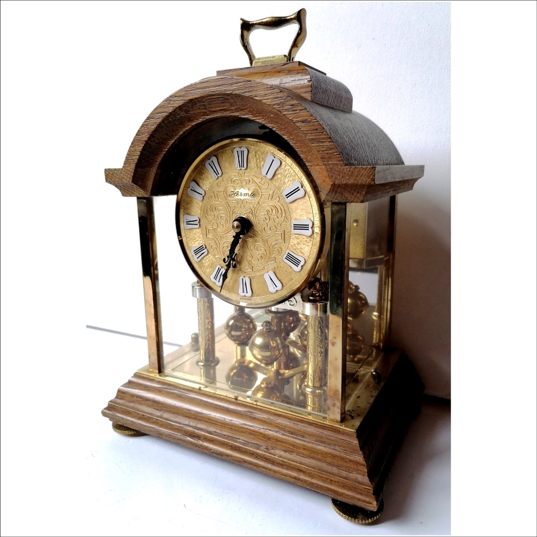 Ceas special Hermle cu pendul din lemn - casă & stil de viață - decorațiuni de casă - decorațiuni de pereți - ceasuri de perete - Artynos.ro