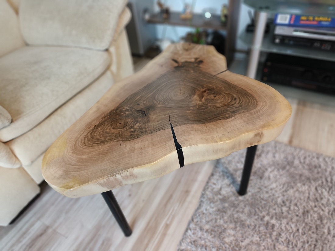 Masuta Cafea din lemn masiv de nuc  - casă & stil de viață - mobilier artizanal - mese - Artynos.ro