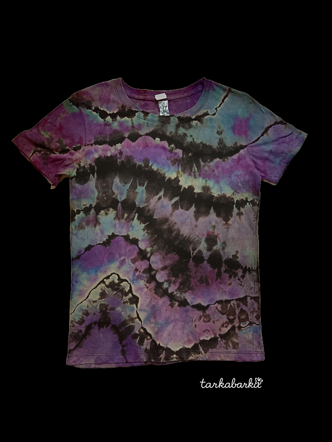 Tricou de damă vopsit în stil tie-dye, mărimea S - îmbrăcăminte și modă - haine damă - tricou și top de damă - Artynos.ro