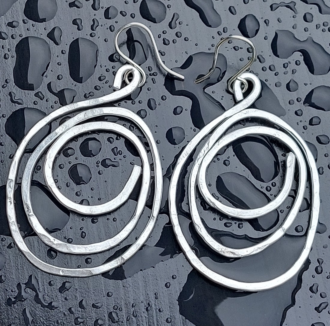 Cercei melc din aluminiu -  - Artynos.ro Cercei melc din aluminiu -  - Artynos.ro