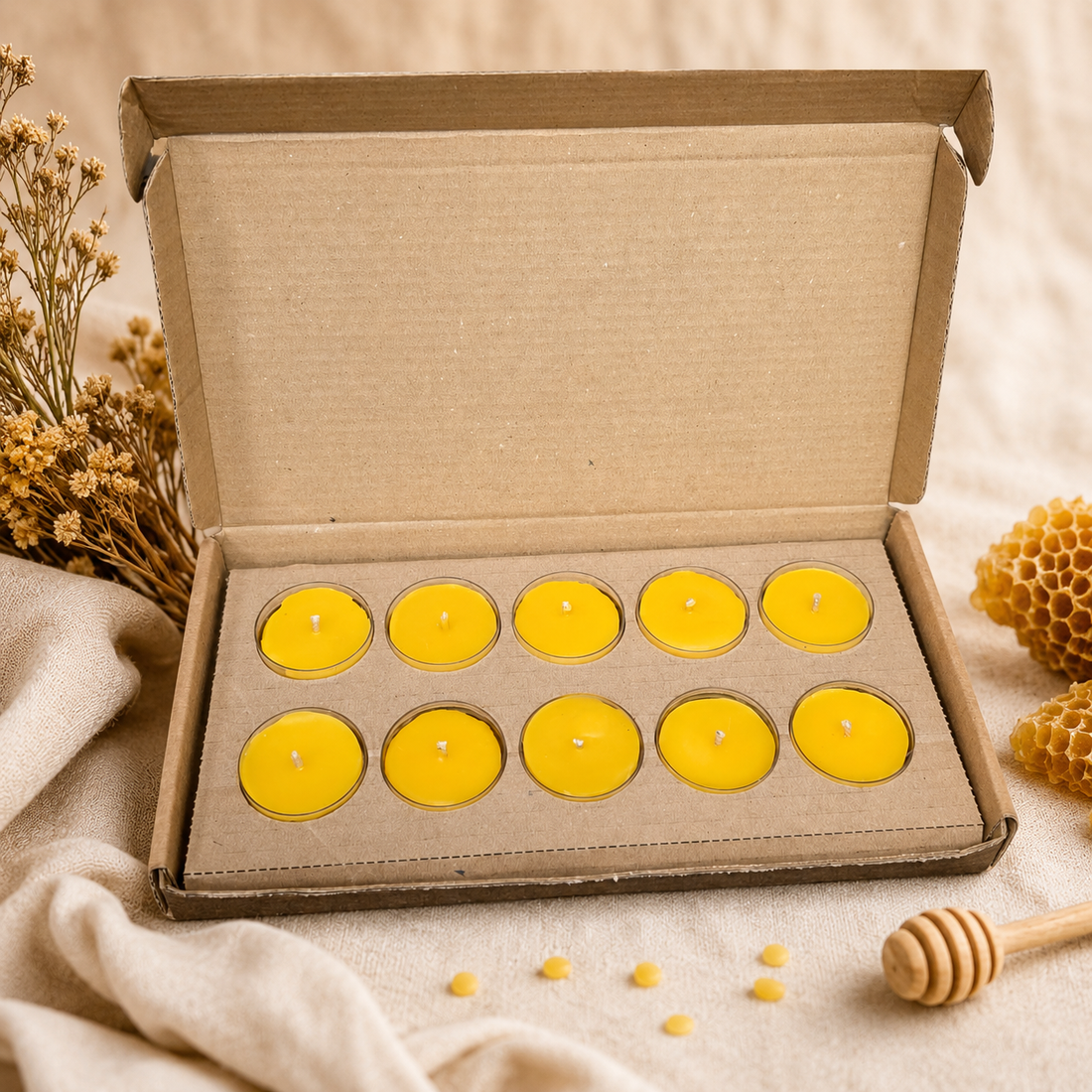 Set 10 lumânări din ceară de albine 100% naturală tip tealight (pastilă) - casă & stil de viață - lumânări, parfumuri, arome - lumânări artizanale - Artynos.ro