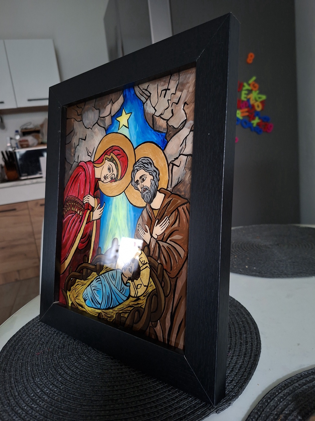 Icoana Nasterea lui Isus pictata, manual pe sticla - arte vizuale și accesorii  - picturi - pictură pe sticlă - Artynos.ro