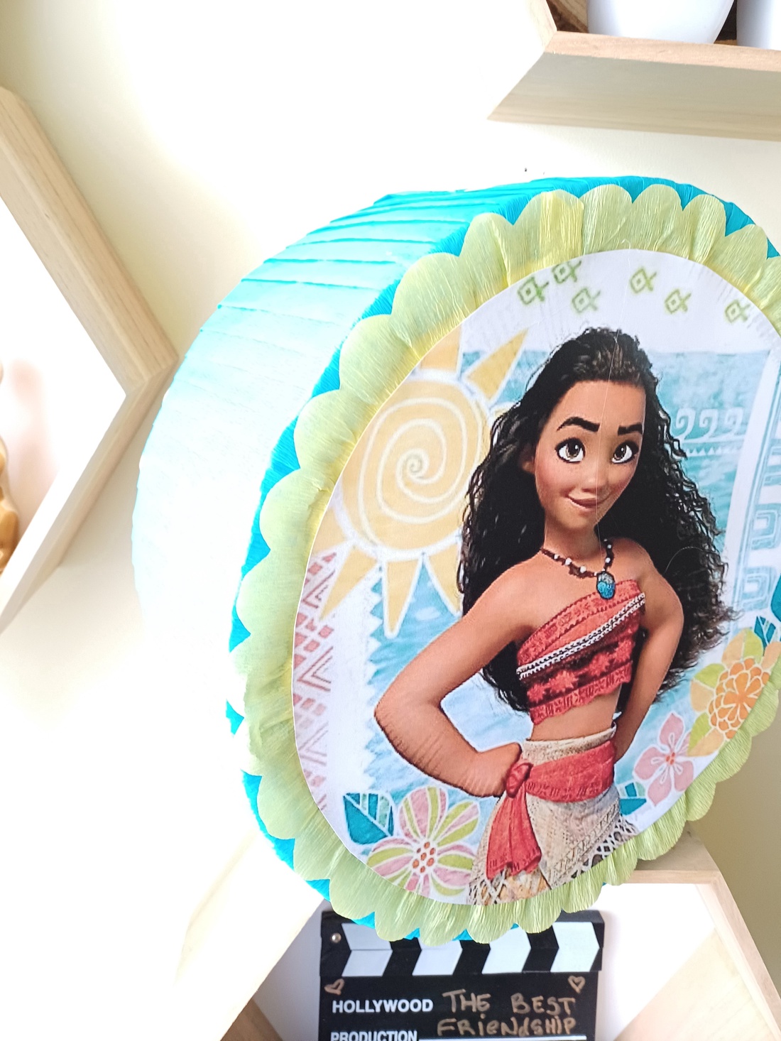 Piñata pinata piniata Moana - jucării și echipamente pentru copii - jocuri de mișcare - Artynos.ro Piñata pinata piniata Moana - jucării și echipamente pentru copii - jocuri de mișcare - Artynos.ro