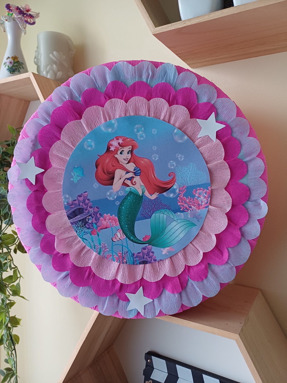 Piñata pinata piniata Ariel - jucării și echipamente pentru copii - jocuri de mișcare - Artynos.ro Piñata pinata piniata Ariel - jucării și echipamente pentru copii - jocuri de mișcare - Artynos.ro