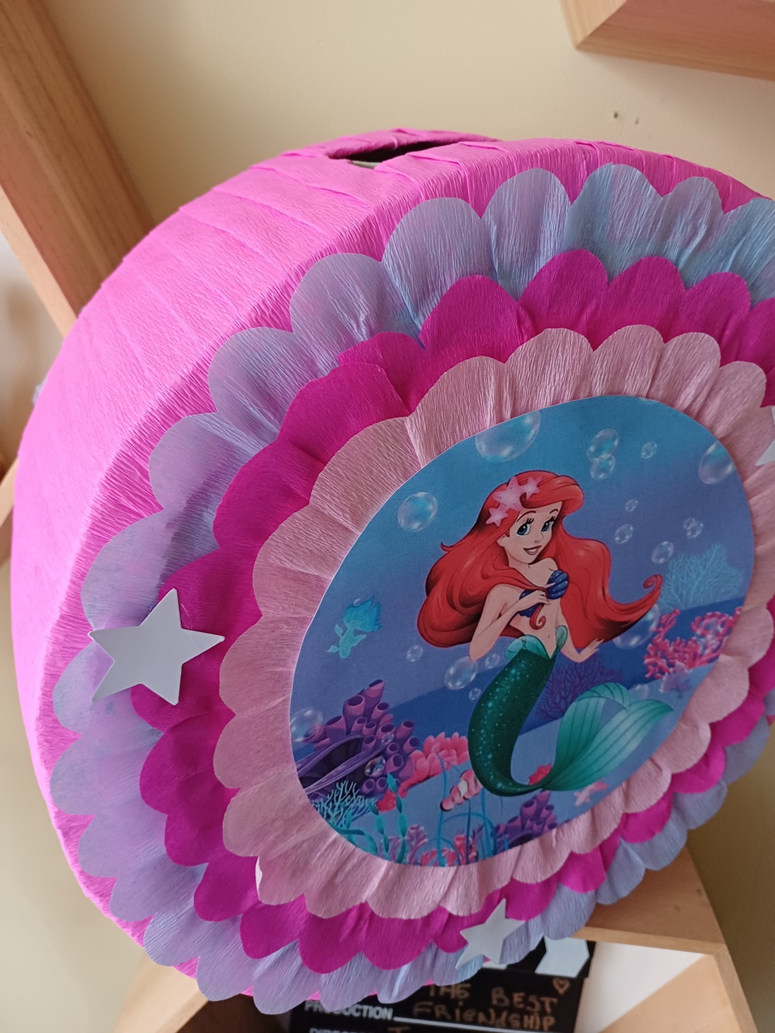 Piñata pinata piniata Ariel - jucării și echipamente pentru copii - jocuri de mișcare - Artynos.ro Piñata pinata piniata Ariel - jucării și echipamente pentru copii - jocuri de mișcare - Artynos.ro