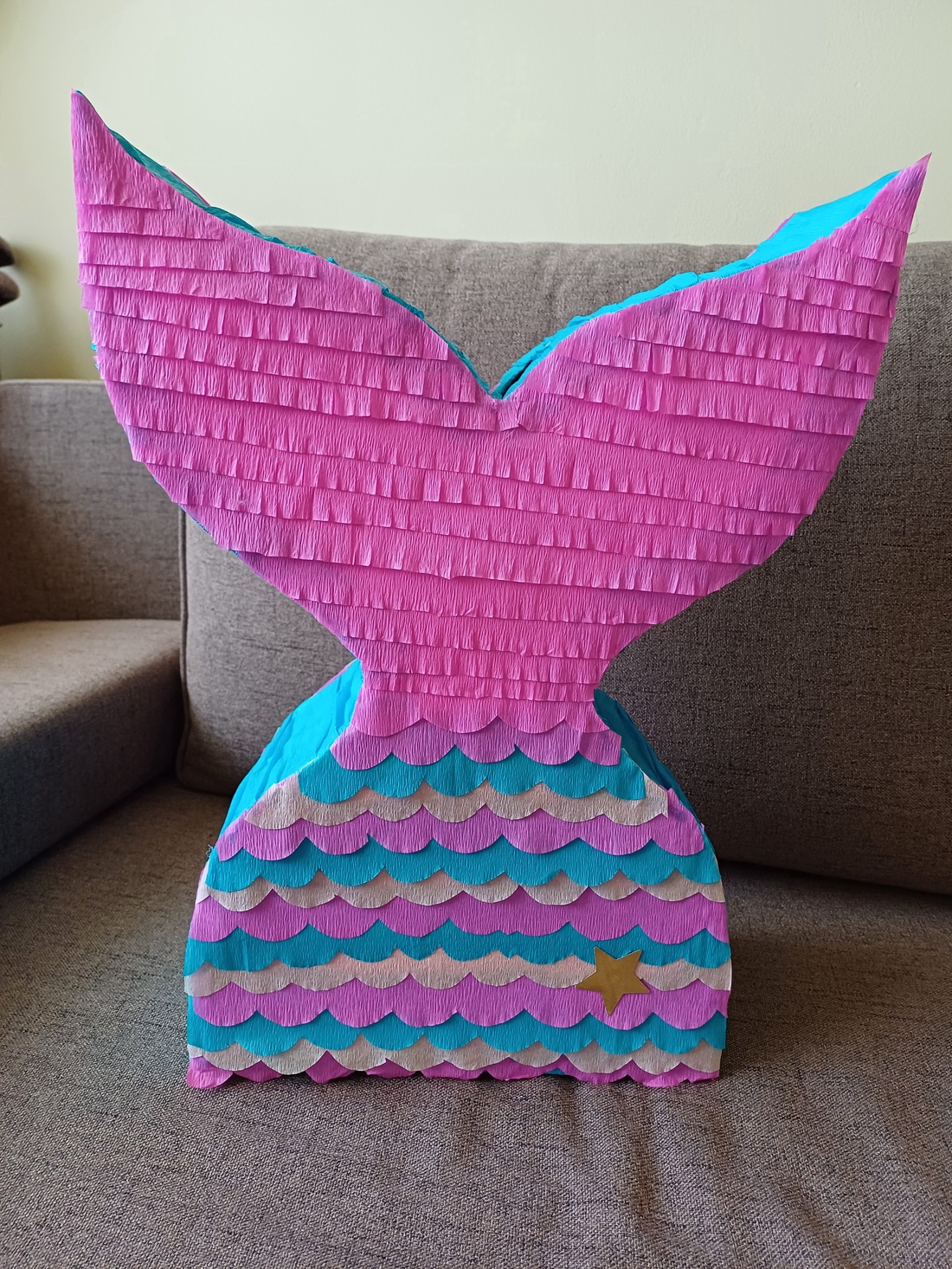Piñata pinata piniata Mermaid tail coada de Sirena - jucării și echipamente pentru copii - jocuri de mișcare - Artynos.ro Piñata pinata piniata Mermaid tail coada de Sirena - jucării și echipamente pentru copii - jocuri de mișcare - Artynos.ro