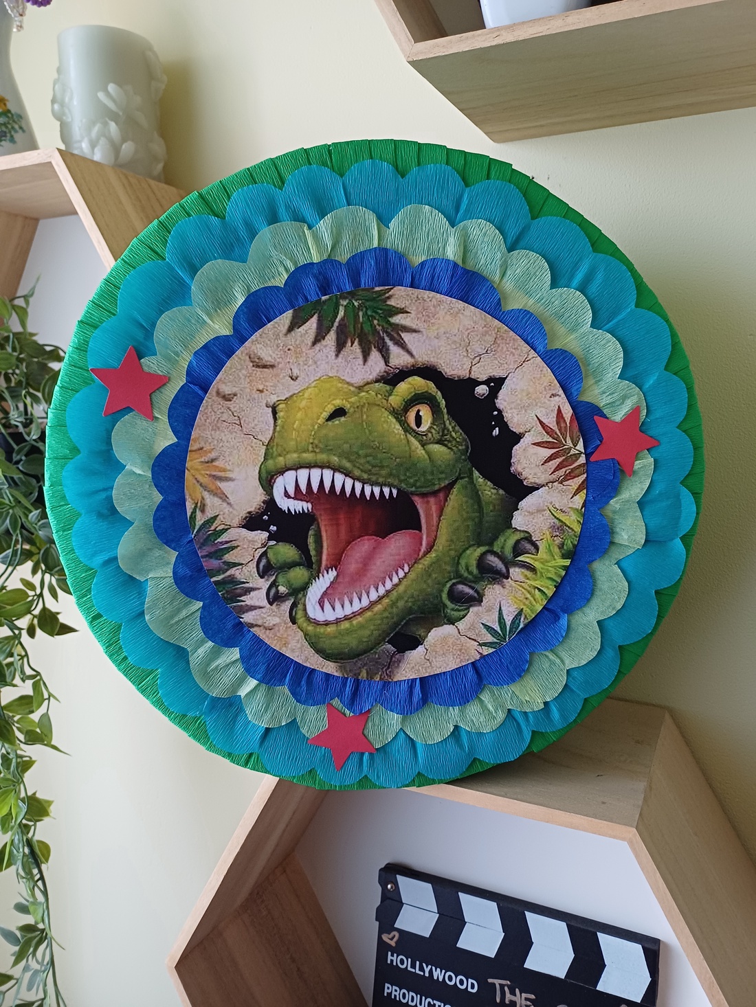 Piñata pinata piniata Dinozaur - jucării și echipamente pentru copii - jocuri de mișcare - Artynos.ro Piñata pinata piniata Dinozaur - jucării și echipamente pentru copii - jocuri de mișcare - Artynos.ro