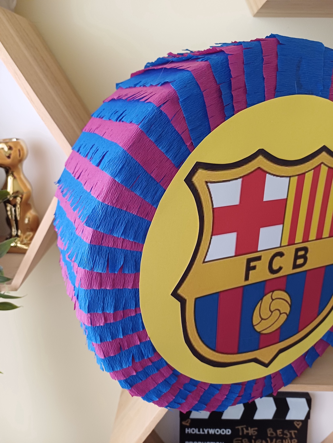 Piñata pinata piniata FCB fotbal - jucării și echipamente pentru copii - jocuri de rol - Artynos.ro Piñata pinata piniata FCB fotbal - jucării și echipamente pentru copii - jocuri de rol - Artynos.ro